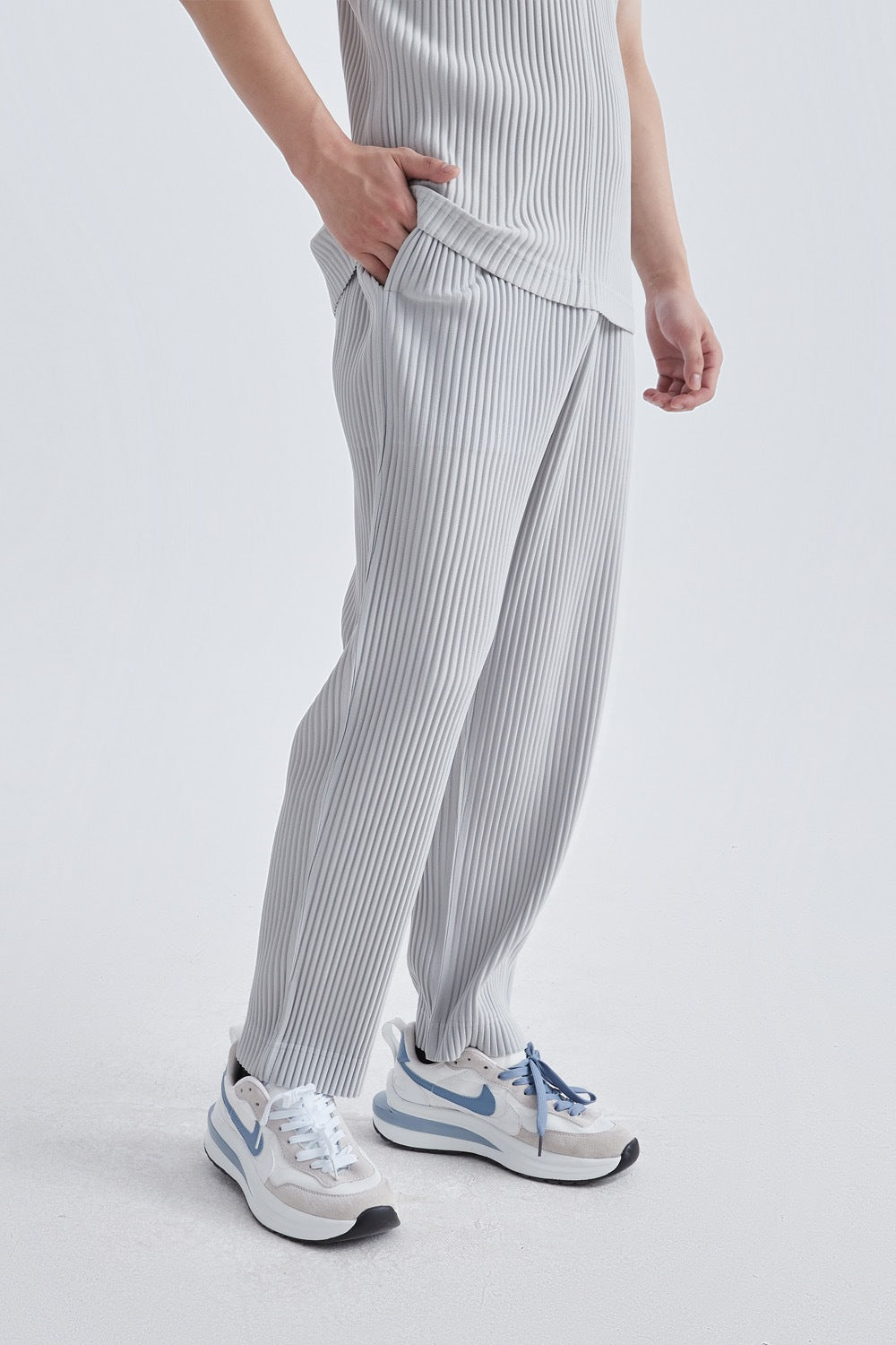 Pantalon à plis - Gris clair