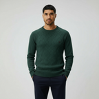 Men’s Crew Neck Jumper with Diamond Pattern – Classic Knit Sweater for Smart & Casual Style